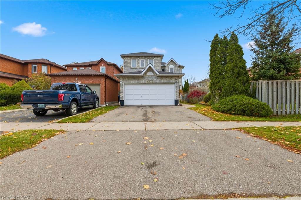 3372 Bobwhite Mews, Mississauga, ON - Outdoor