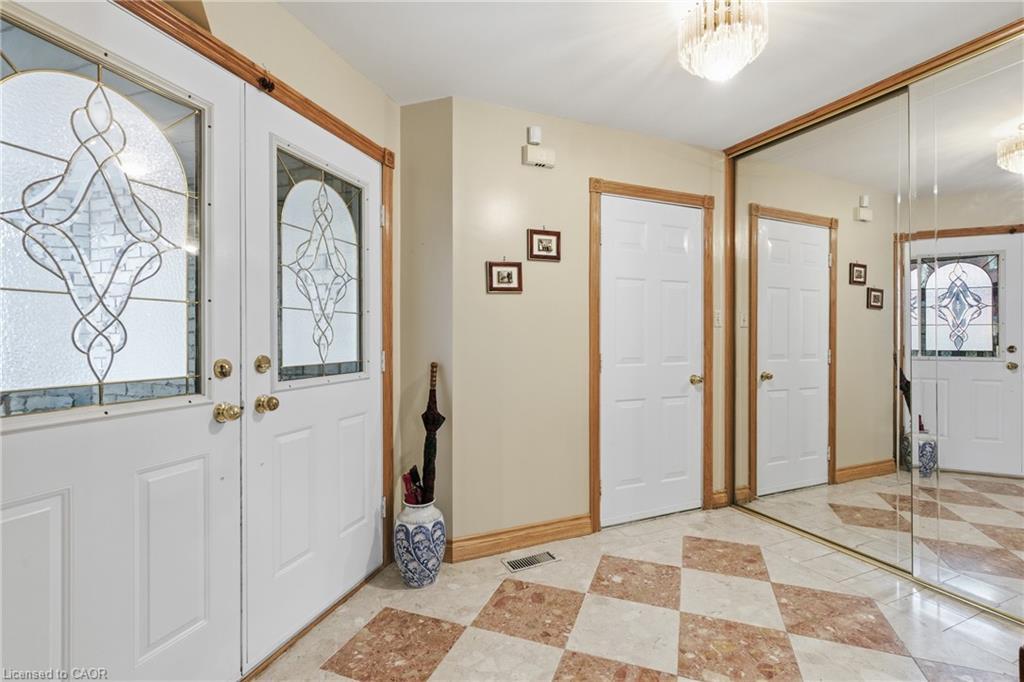 3372 Bobwhite Mews, Mississauga, ON - Indoor Photo Showing Other Room