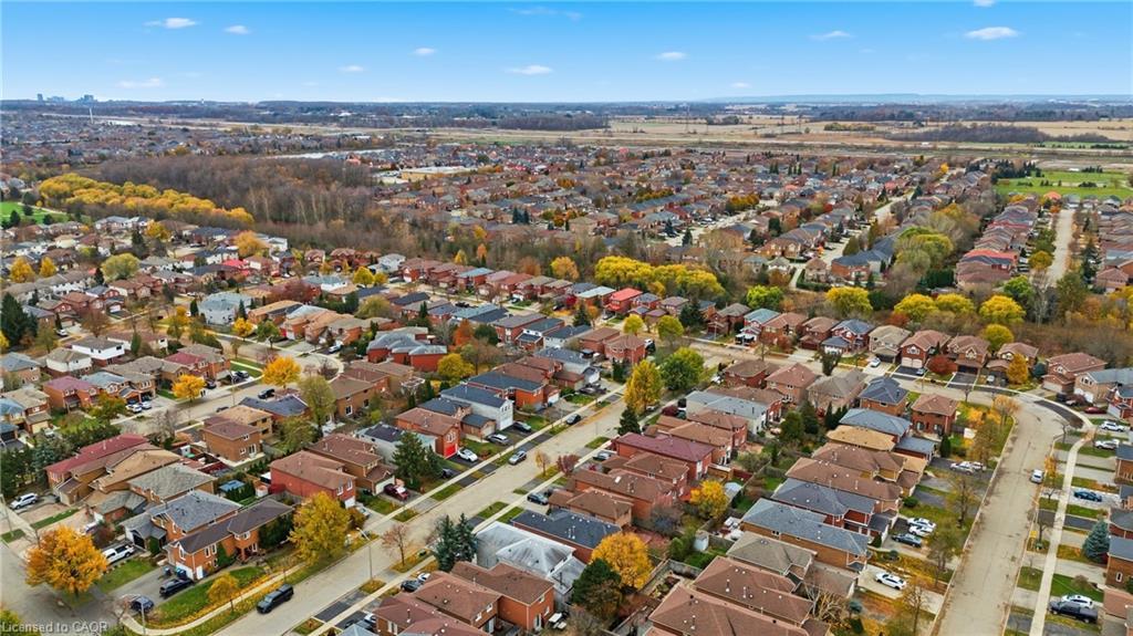 3372 Bobwhite Mews, Mississauga, ON - Outdoor With View