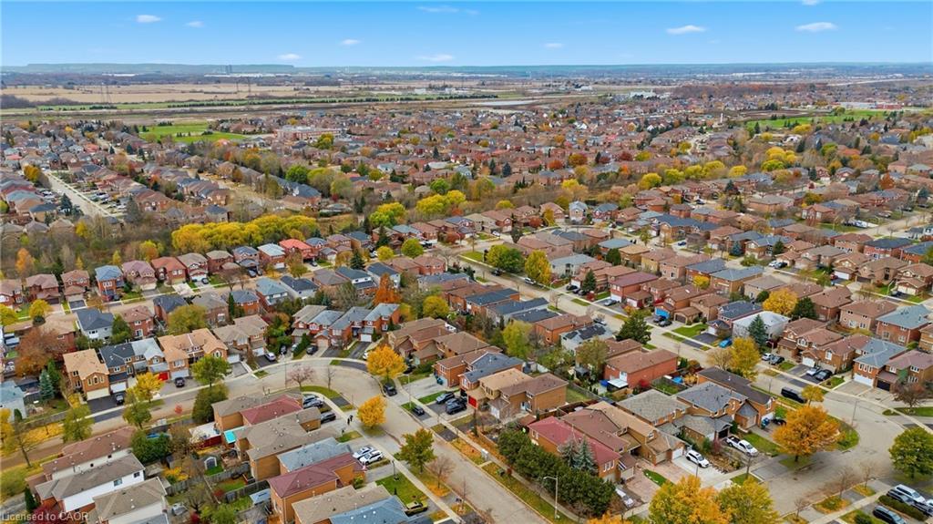 3372 Bobwhite Mews, Mississauga, ON - Outdoor With View