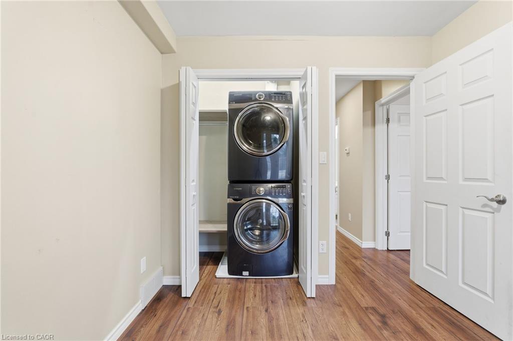 85 Rice Road, Welland, ON - Indoor Photo Showing Laundry Room
