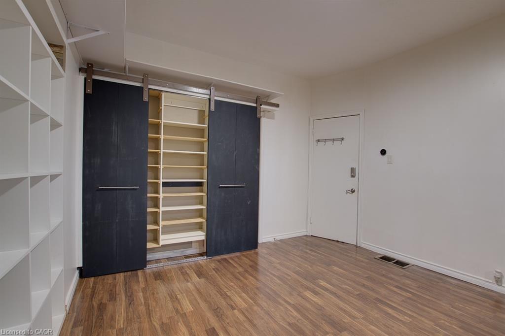 Main Level-193 Emerald Street N, Hamilton, ON - Indoor Photo Showing Other Room