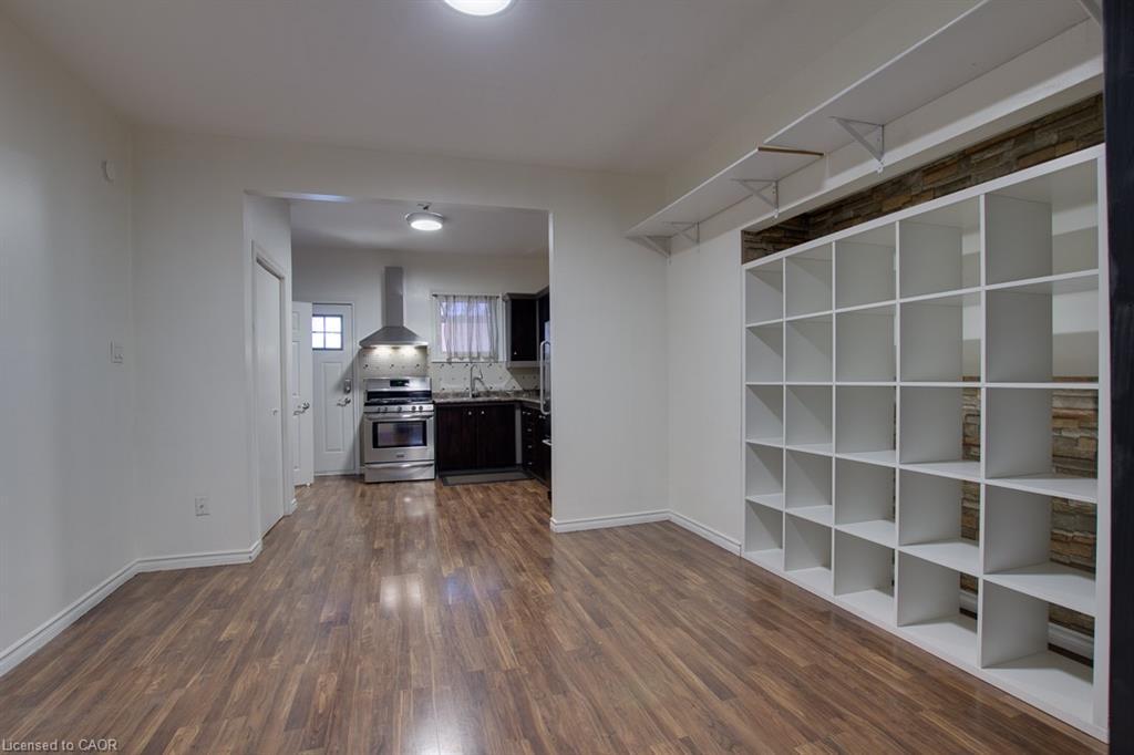 Main Level-193 Emerald Street N, Hamilton, ON - Indoor Photo Showing Other Room