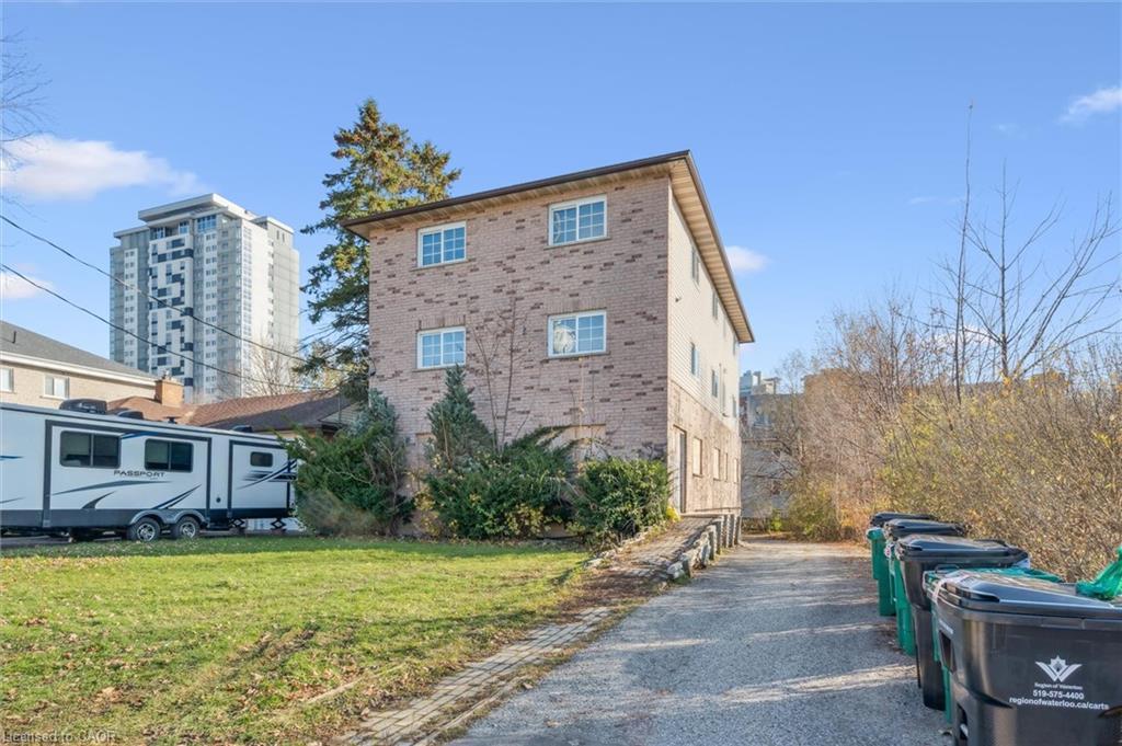 25 High Street, Waterloo, ON