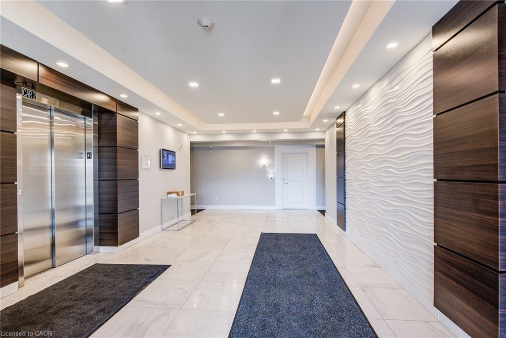 306-1284 Gordon Street, Guelph, ON - Indoor Photo Showing Other Room