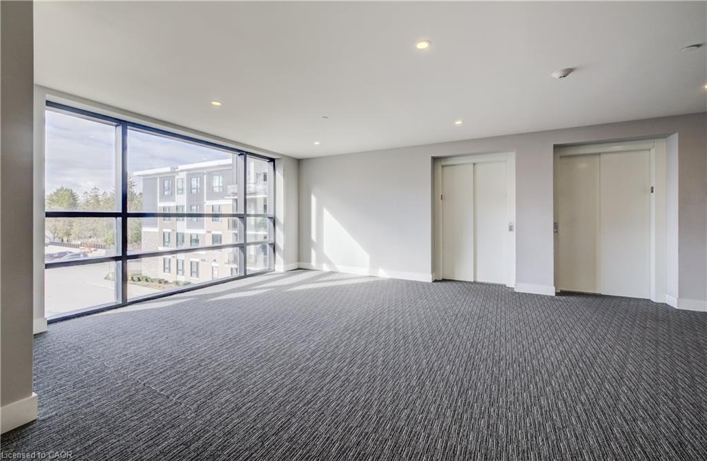 306-1284 Gordon Street, Guelph, ON - Indoor Photo Showing Other Room