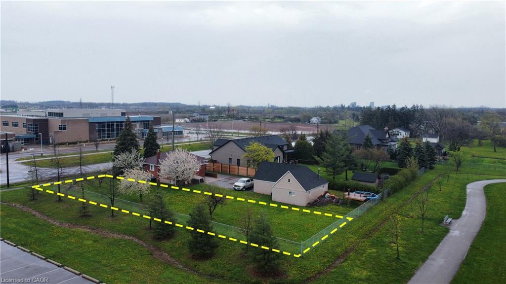 1342 Barton Street, Stoney Creek, ON