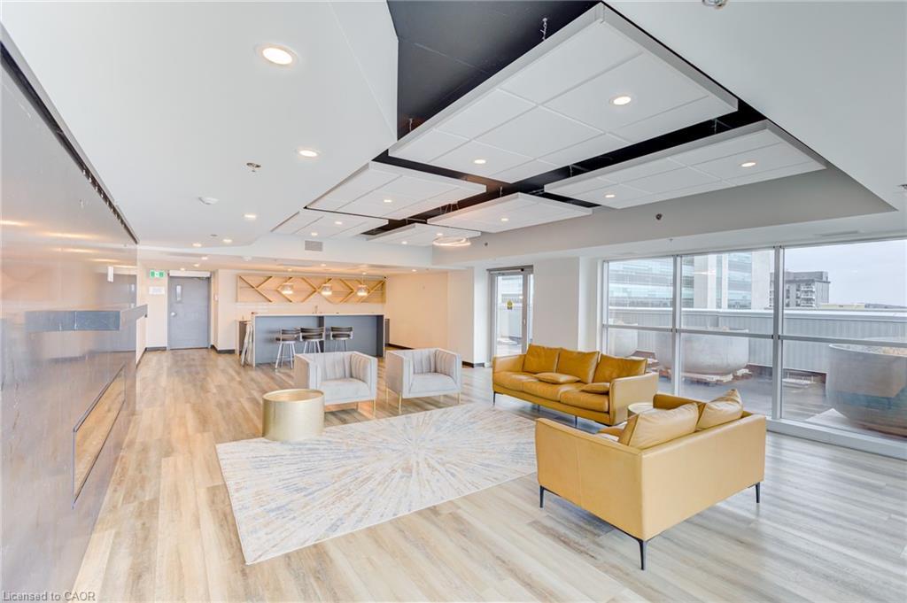 2404-60 Frederick Street, Kitchener, ON - Indoor