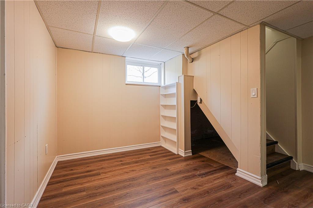 39 Carousel Avenue, Hamilton, ON - Indoor