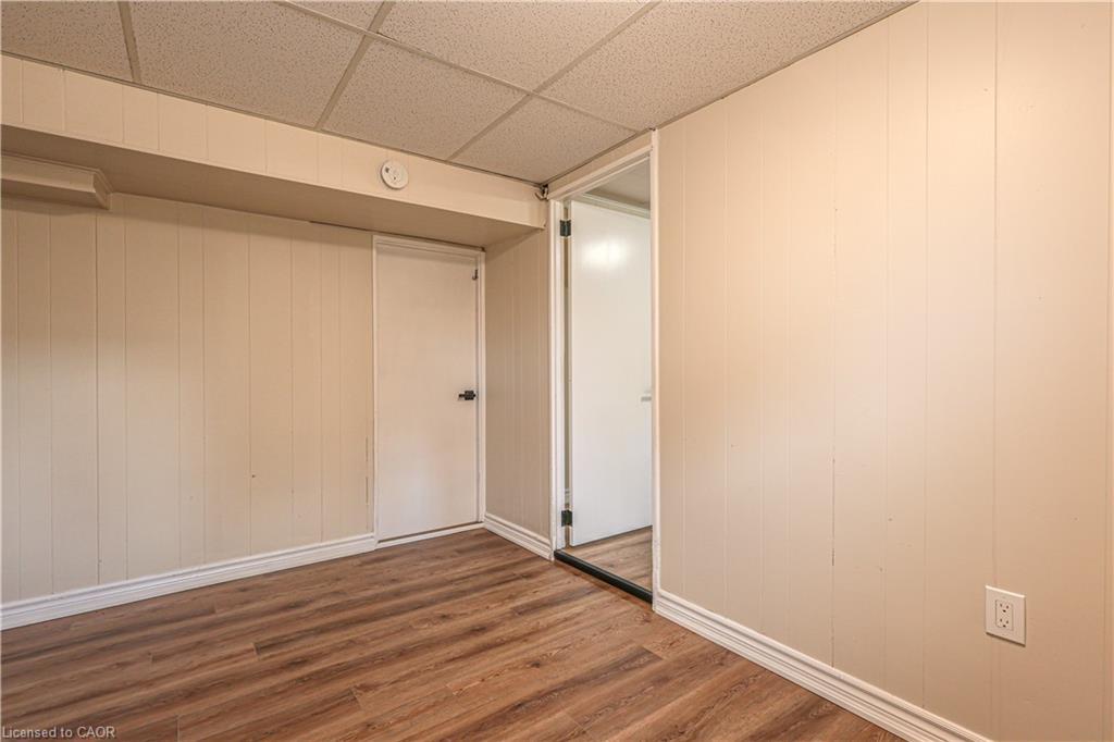 39 Carousel Avenue, Hamilton, ON - Indoor Photo Showing Other Room