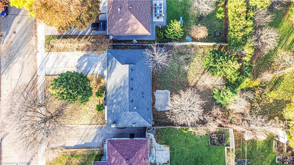 39 Carousel Avenue, Hamilton, ON - Outdoor