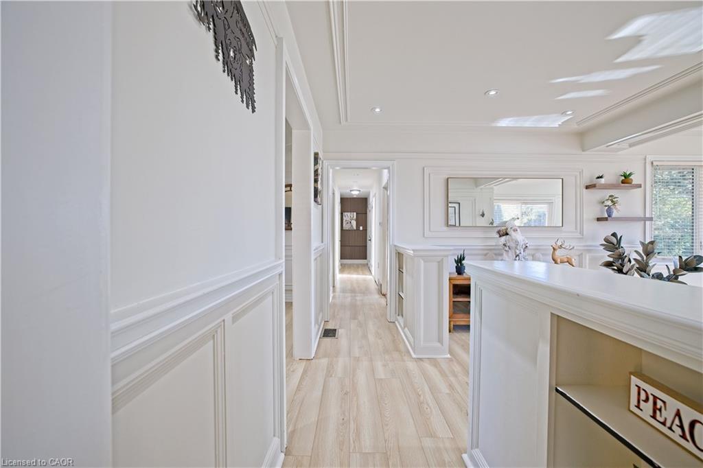 32 Oriole Avenue, Hamilton, ON - Indoor Photo Showing Other Room