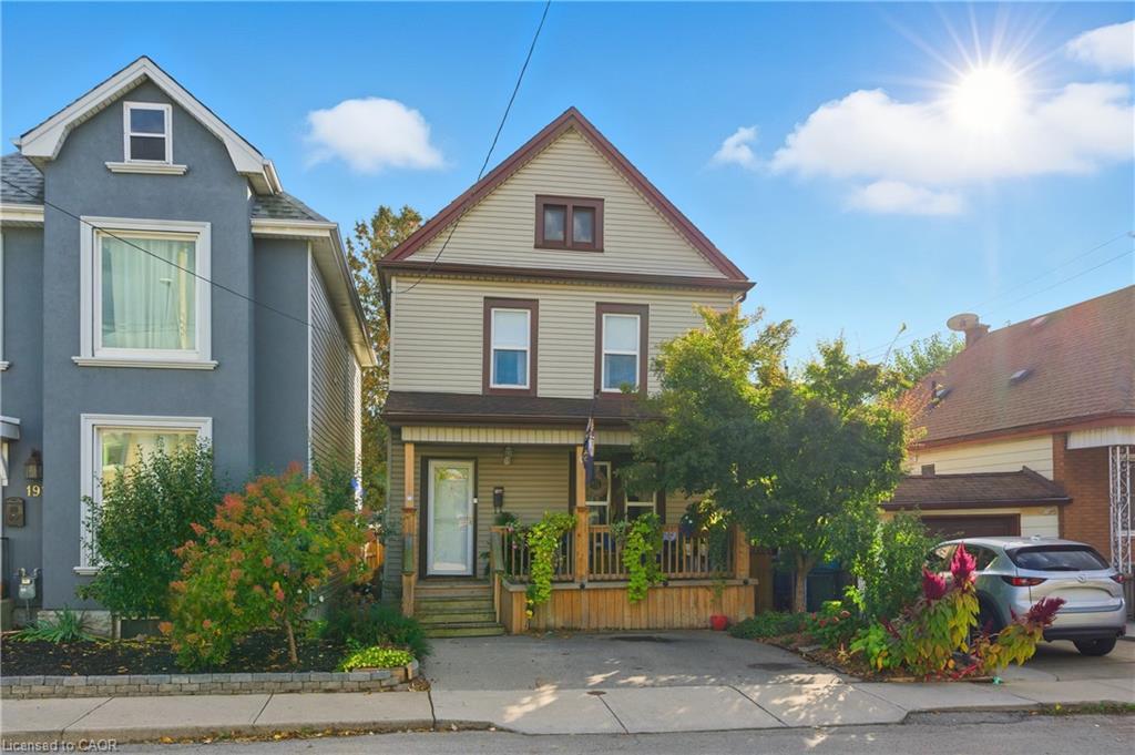 190 Wood Street E, Hamilton, ON - Outdoor With Facade