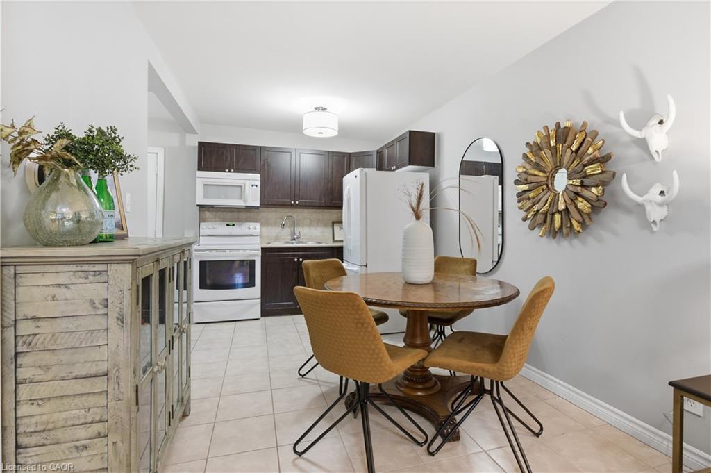 190 Wood Street E, Hamilton, ON - Indoor