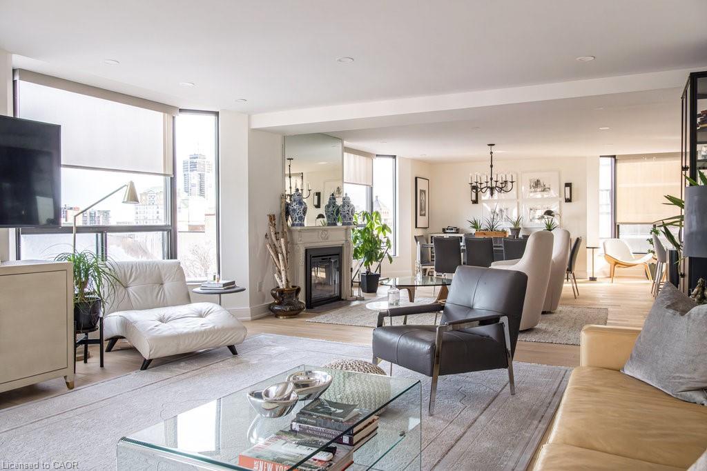 900-49 Robinson Street, Hamilton, ON - Indoor Photo Showing Living Room With Fireplace