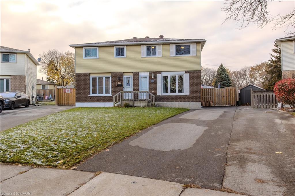 30 Graywood Road, Hamilton, ON - Outdoor