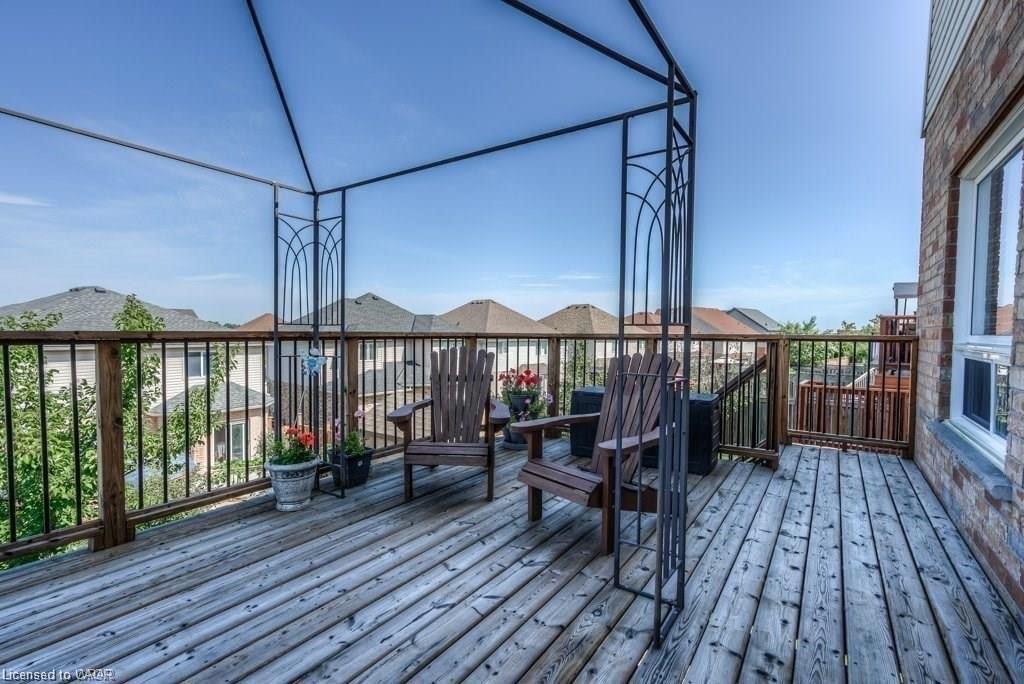 580 Activa Avenue, Kitchener, ON - Outdoor With Deck Patio Veranda With Exterior