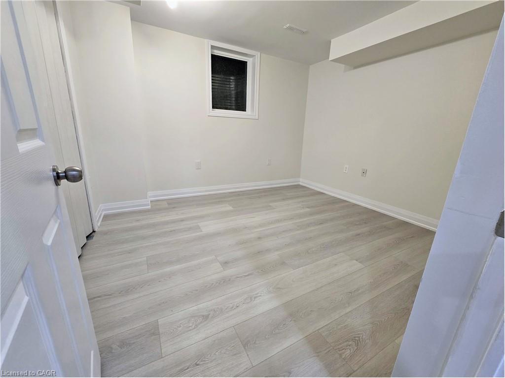 147 Langlaw Street, Cambridge, ON - Indoor Photo Showing Other Room