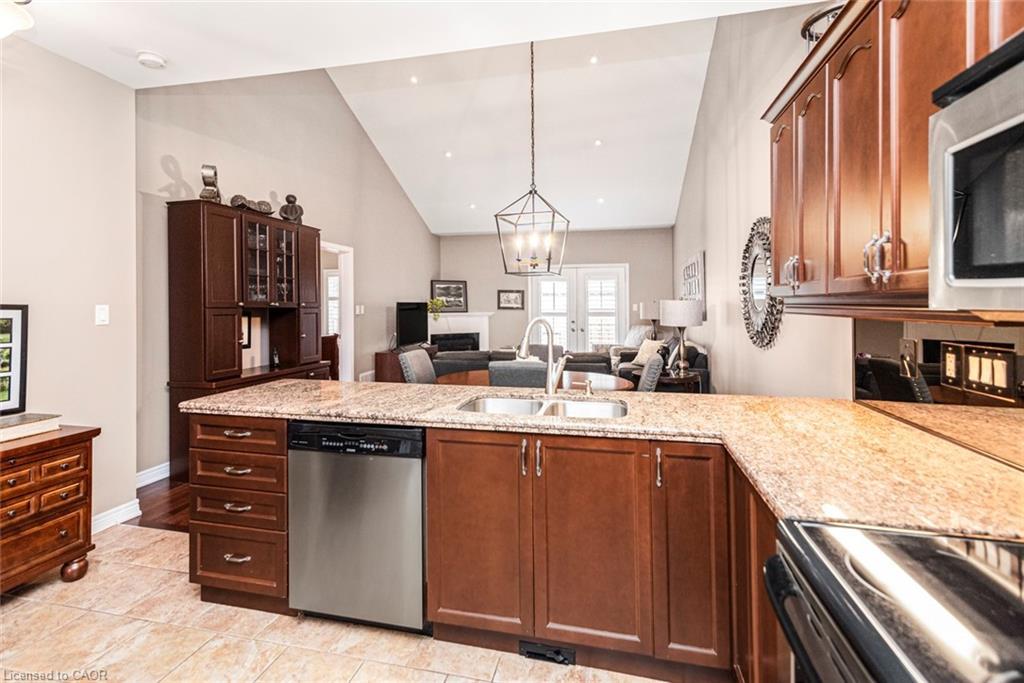 13 Mulligan Trail, Hamilton, ON - Indoor Photo Showing Kitchen With Double Sink