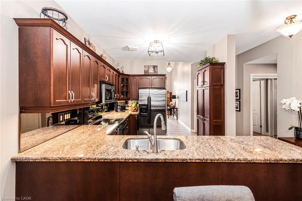 13 Mulligan Trail, Hamilton, ON - Indoor Photo Showing Kitchen With Double Sink