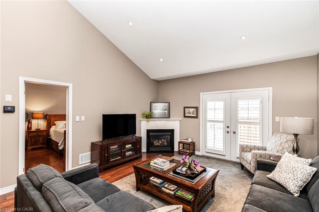 13 Mulligan Trail, Hamilton, ON - Indoor Photo Showing Living Room With Fireplace