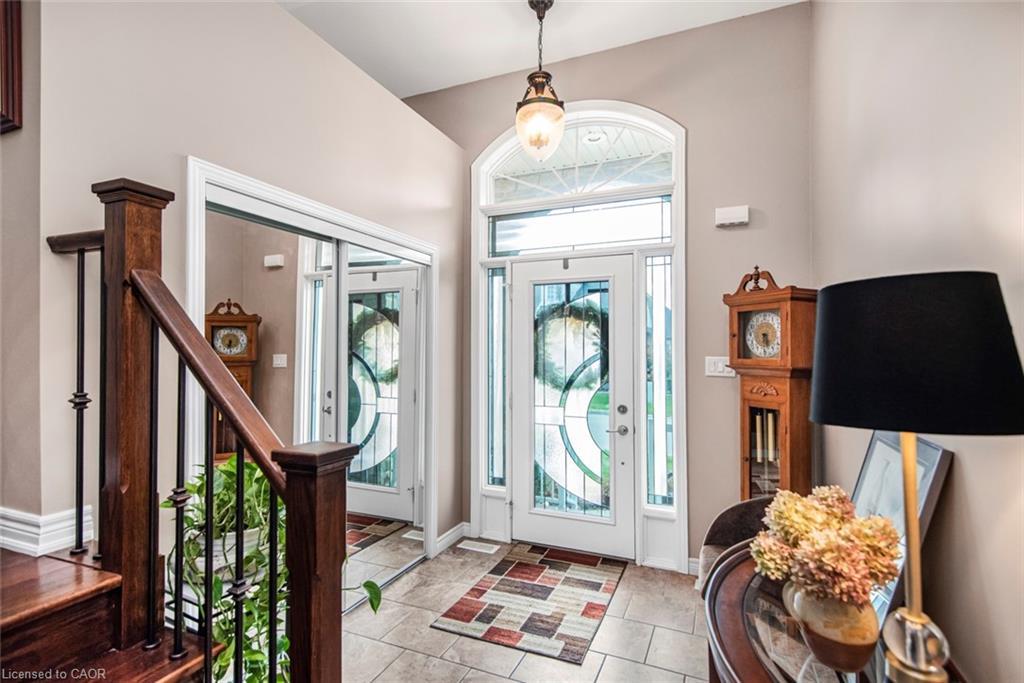 13 Mulligan Trail, Hamilton, ON - Indoor Photo Showing Other Room