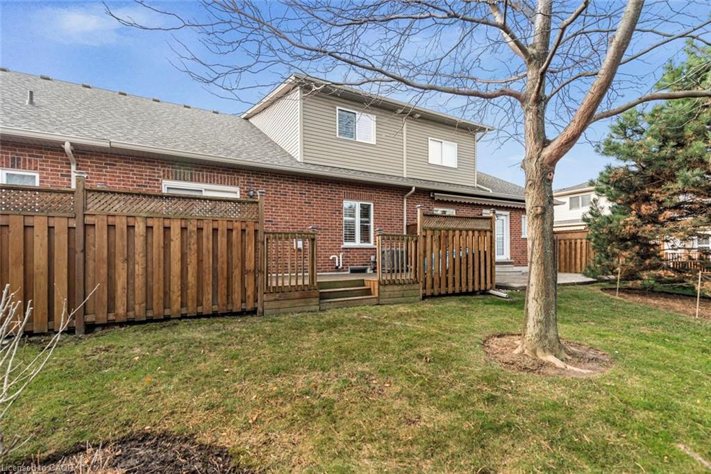 13 Mulligan Trail, Hamilton, ON - Outdoor