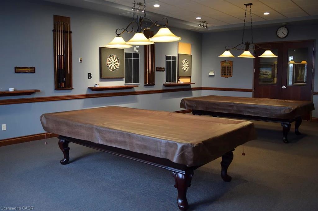 13 Mulligan Trail, Hamilton, ON - Indoor Photo Showing Other Room