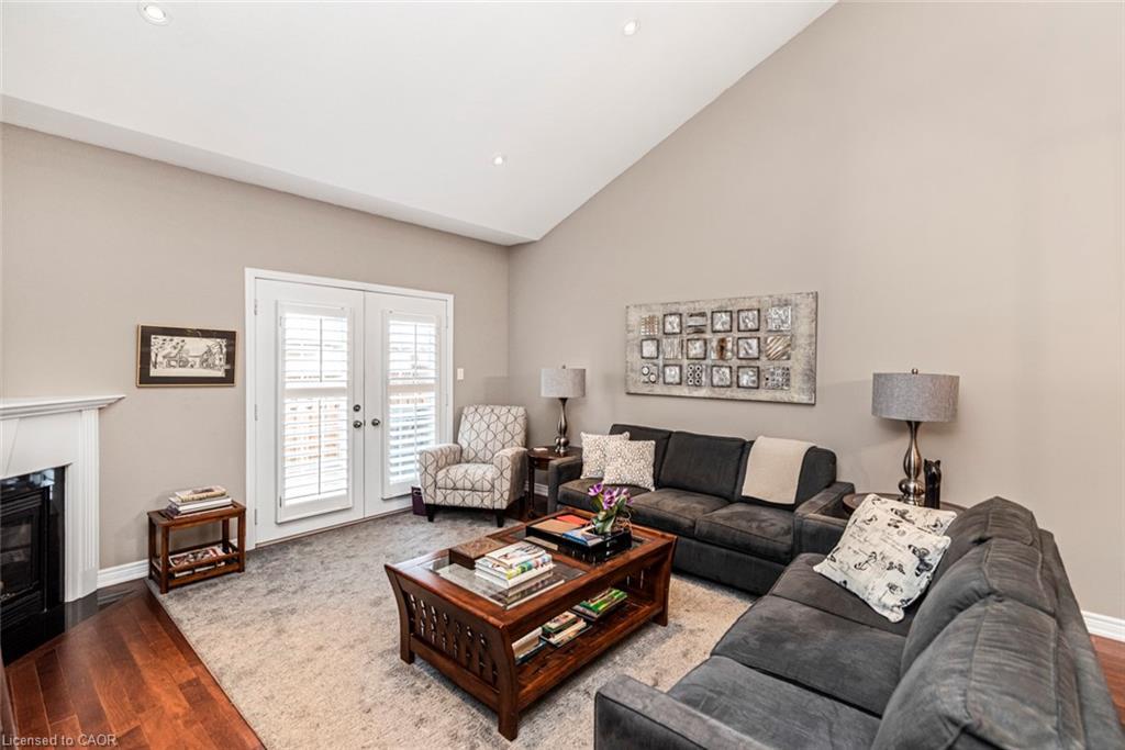13 Mulligan Trail, Hamilton, ON - Indoor Photo Showing Living Room With Fireplace