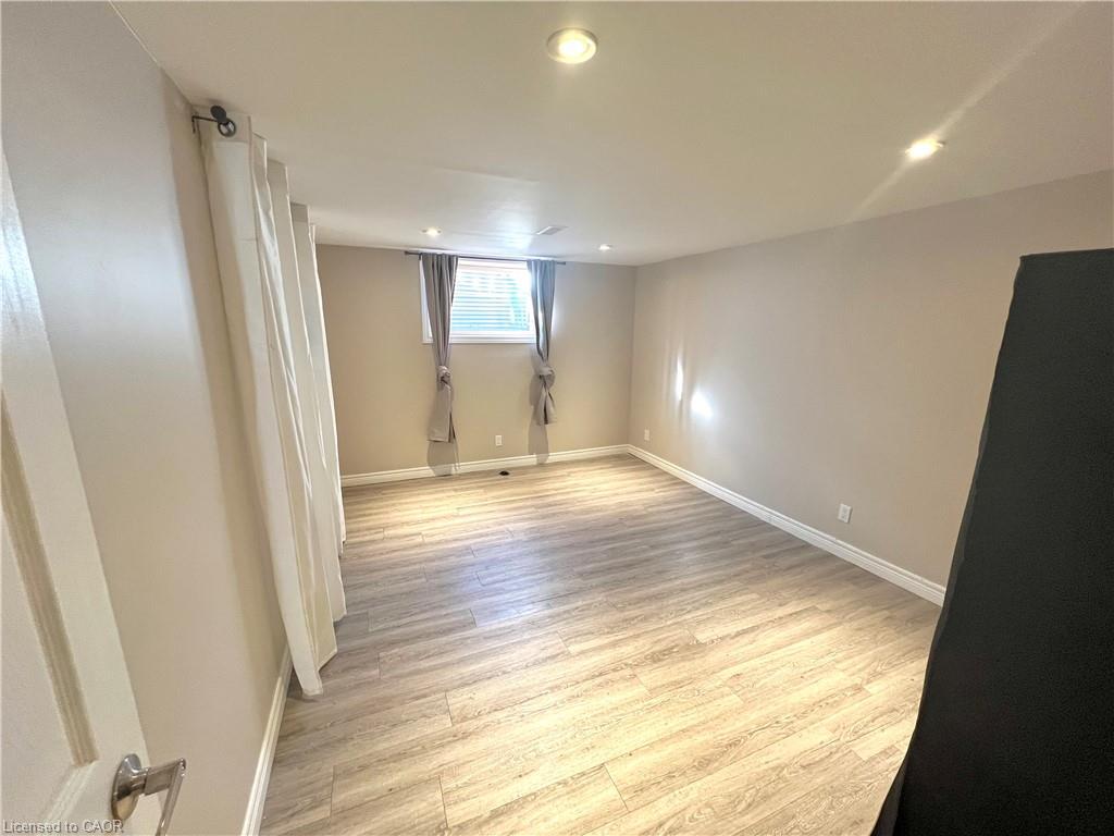 899 Prestwick Crescent, Sarnia, ON - Indoor Photo Showing Other Room