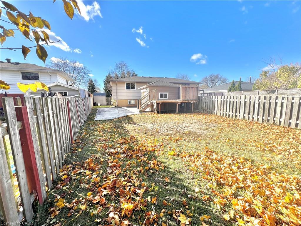 899 Prestwick Crescent, Sarnia, ON - Outdoor