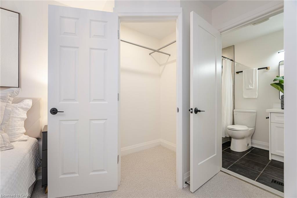 3150 Bentworth Drive, Burlington, ON - Indoor Photo Showing Bathroom