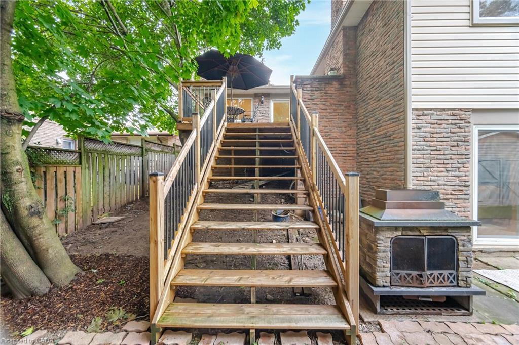 3150 Bentworth Drive, Burlington, ON - Outdoor With Deck Patio Veranda