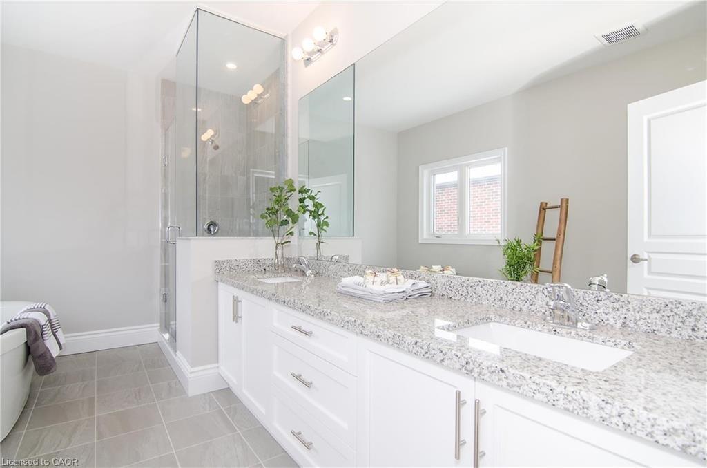 Lot 11 Miller Drive, Hamilton, ON - Indoor Photo Showing Bathroom