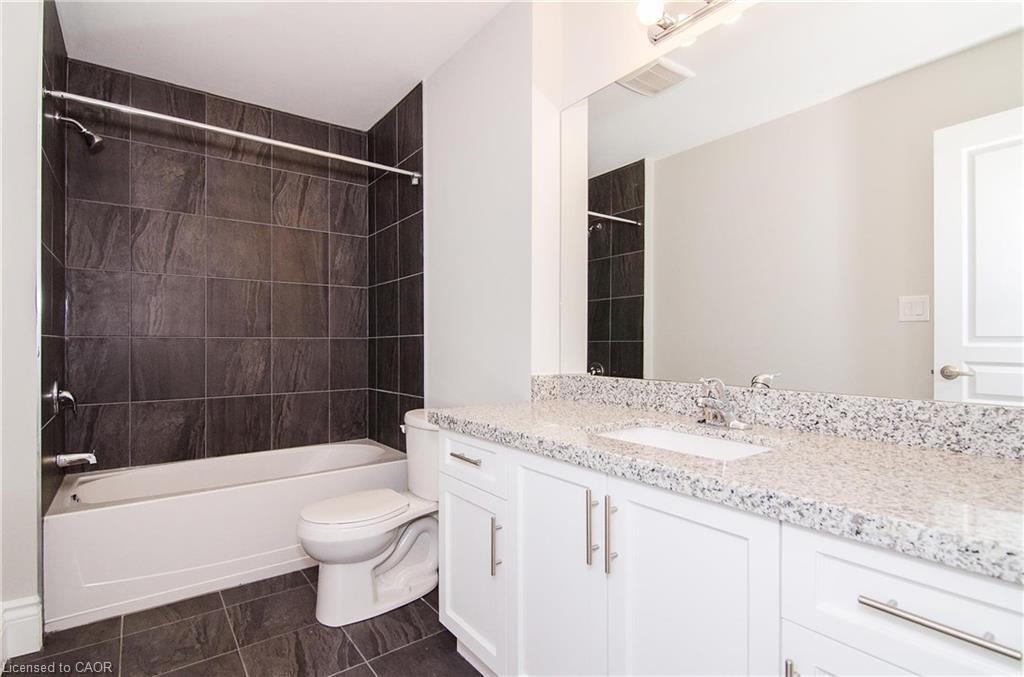 Lot 11 Miller Drive, Hamilton, ON - Indoor Photo Showing Bathroom