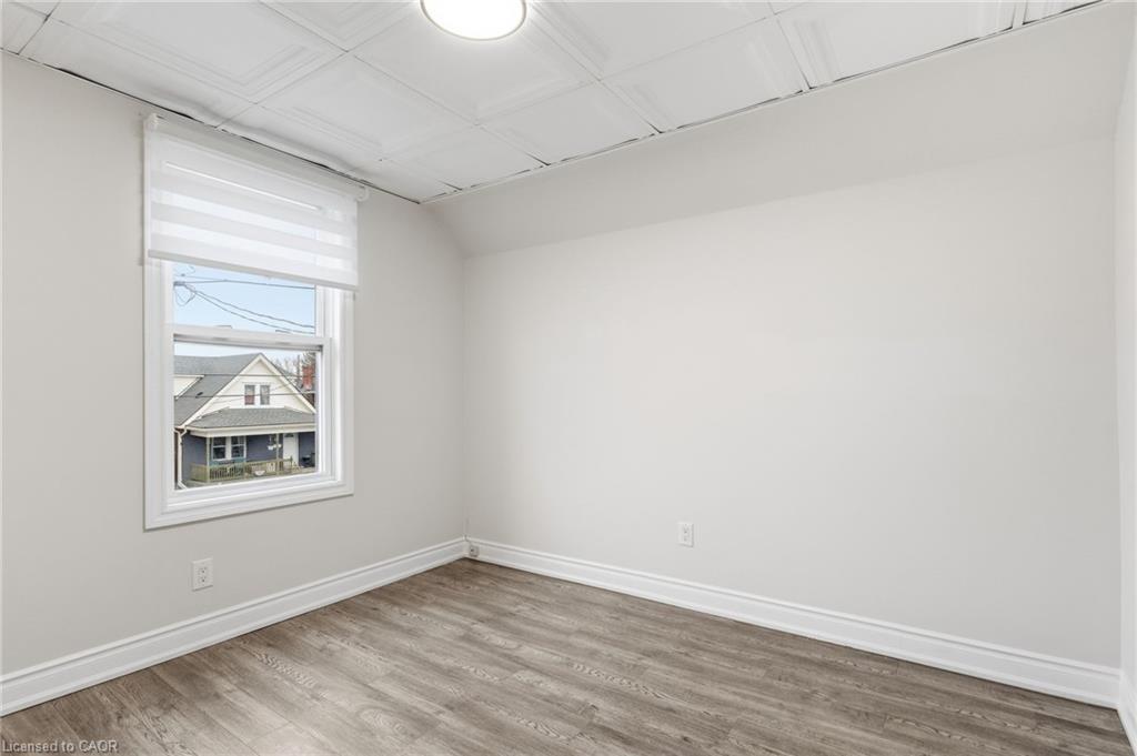 71 Glendale Avenue N, Hamilton, ON - Indoor Photo Showing Other Room