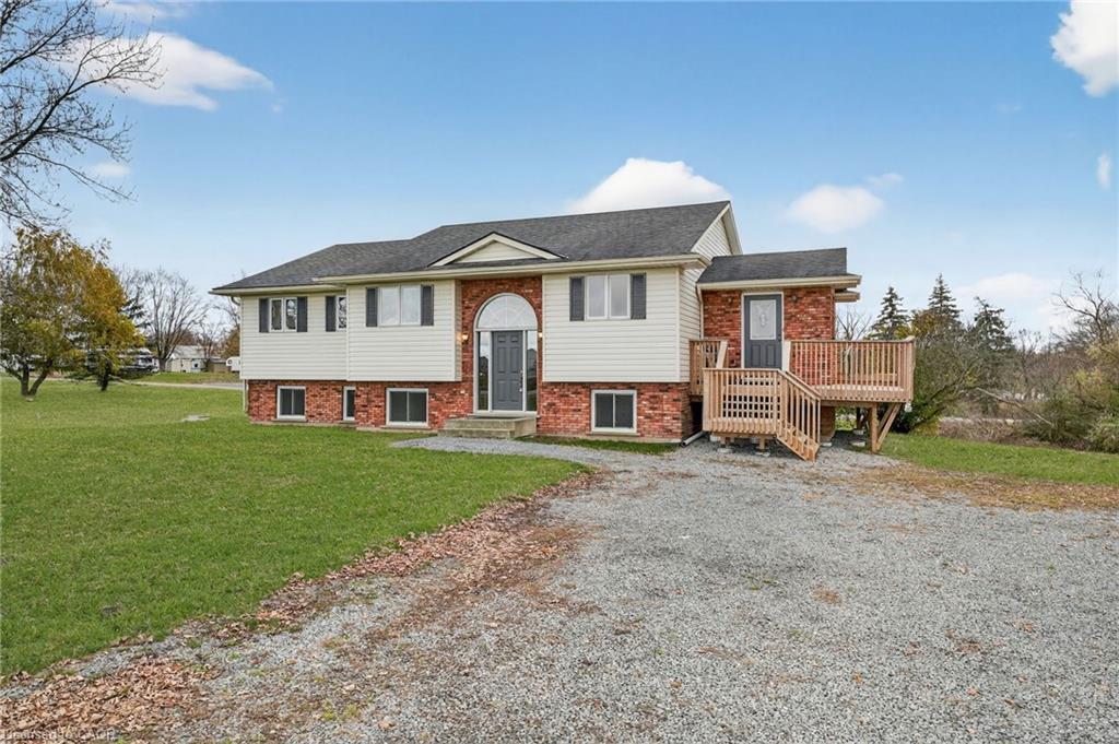 713 Haldimand Rd 17, Dunnville, ON - Outdoor With Facade