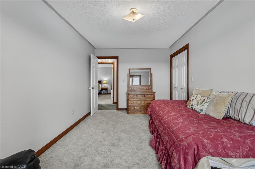 713 Haldimand Rd 17, Dunnville, ON - Indoor Photo Showing Bedroom
