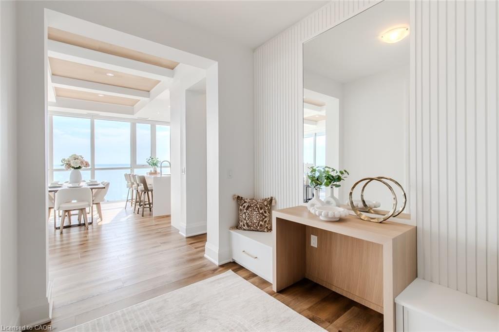 2102-2007 James Street, Burlington, ON - Indoor