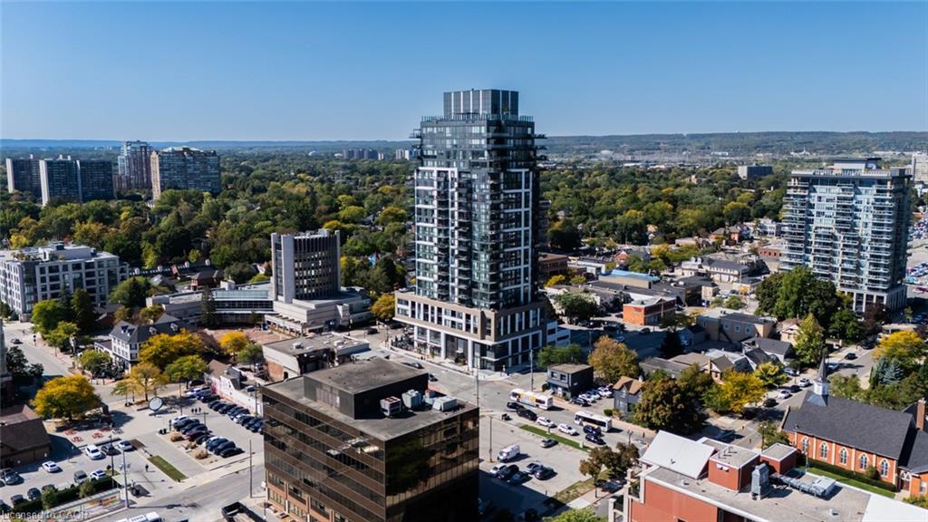 2102-2007 James Street, Burlington, ON - Outdoor With View