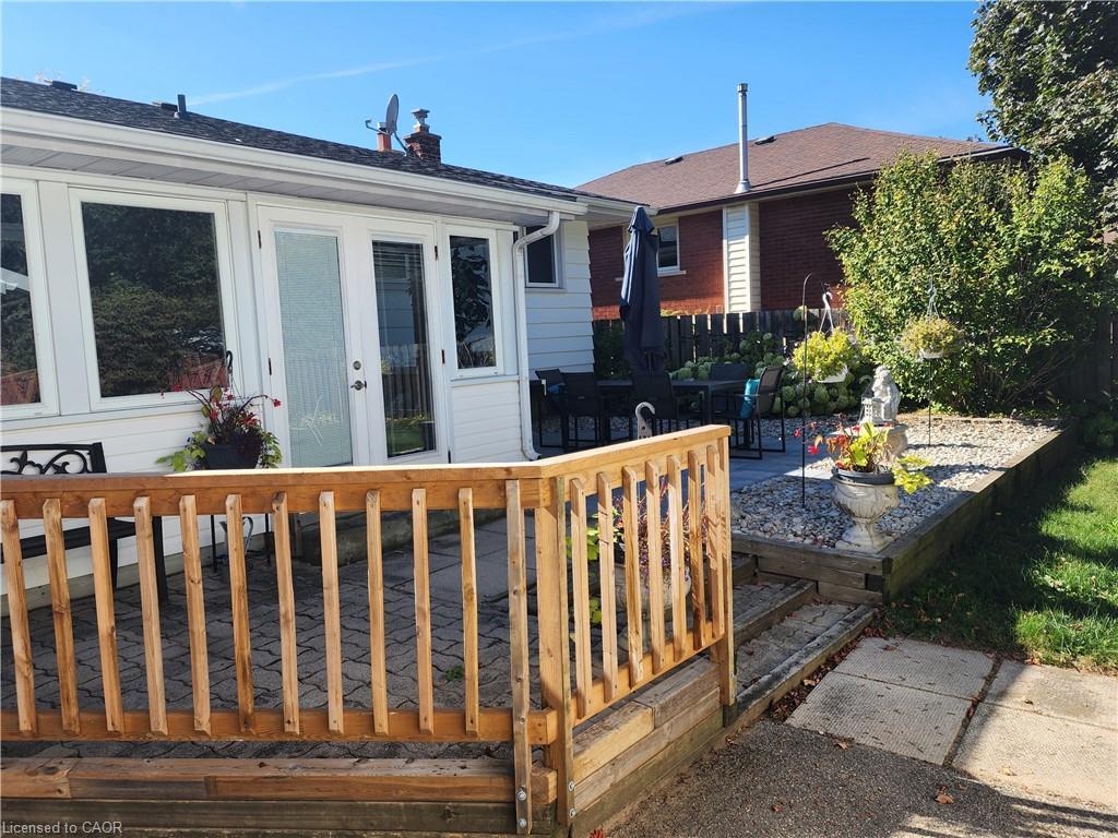 130 Balmoral Drive, Brantford, ON - Outdoor With Deck Patio Veranda