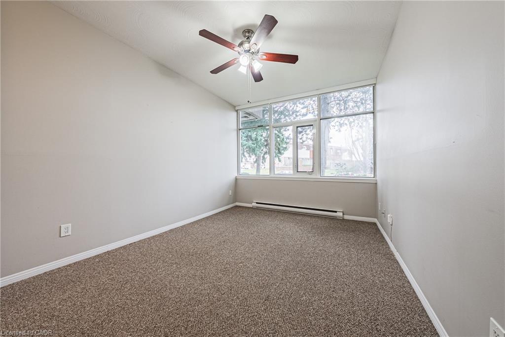 104-30 Harrisford Street, Hamilton, ON - Indoor Photo Showing Other Room