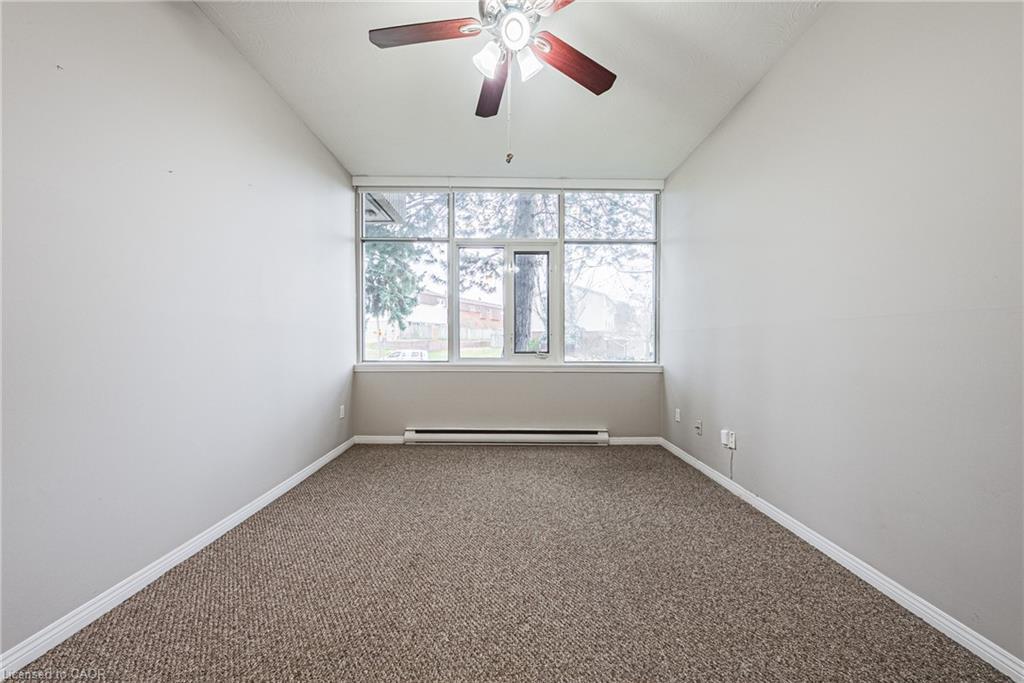 104-30 Harrisford Street, Hamilton, ON - Indoor Photo Showing Other Room