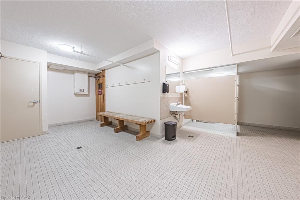 104-30 Harrisford Street, Hamilton, ON - Indoor