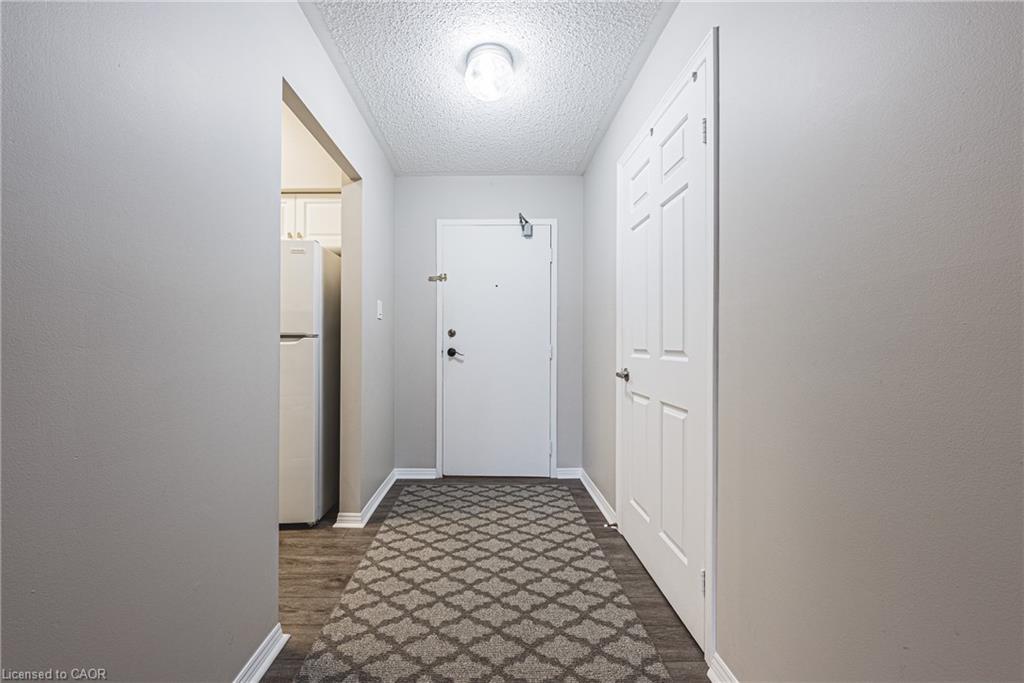 104-30 Harrisford Street, Hamilton, ON - Indoor Photo Showing Other Room