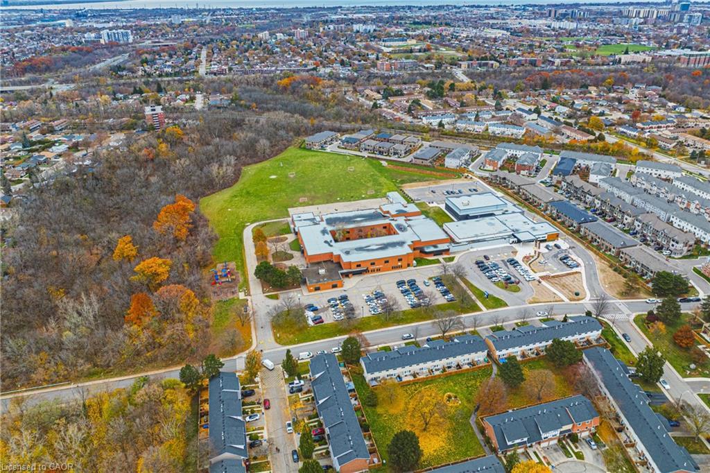 104-30 Harrisford Street, Hamilton, ON - Outdoor With View