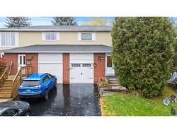 2396 Lyford Lane Burlington, ON L7P 3Y8
