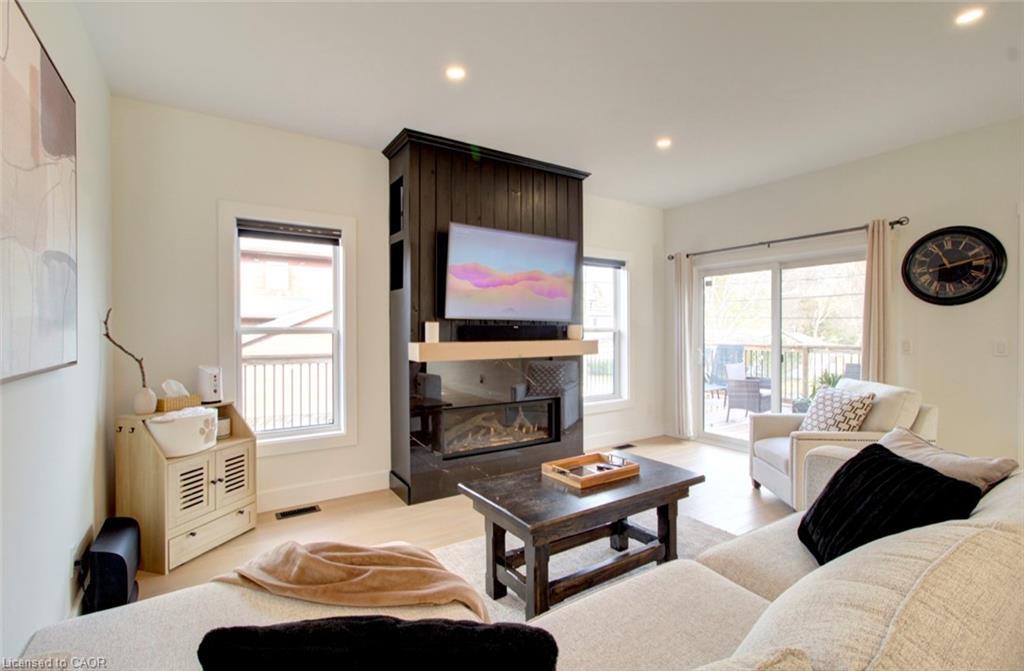 134 Aiken Street, Meaford, ON - Indoor Photo Showing Living Room With Fireplace