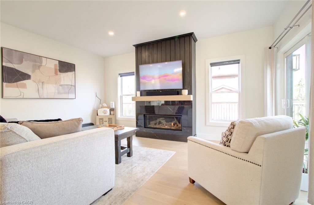 134 Aiken Street, Meaford, ON - Indoor Photo Showing Living Room With Fireplace