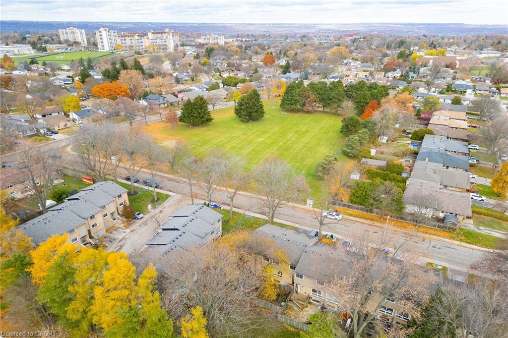 83 Fonthill Road, Hamilton, ON - Outdoor With View